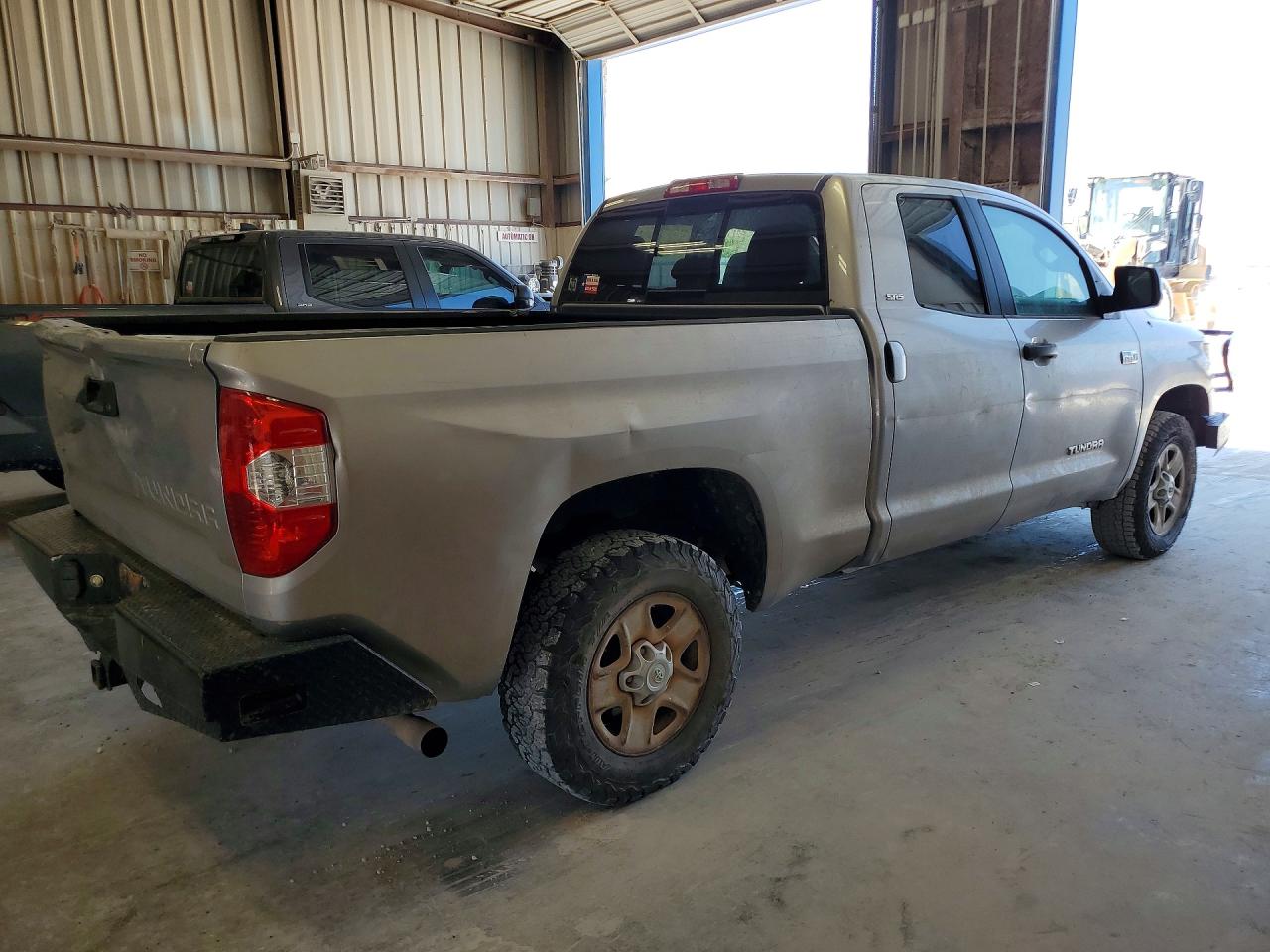 2016 TOYOTA TUNDRA SR5 — снимка 3