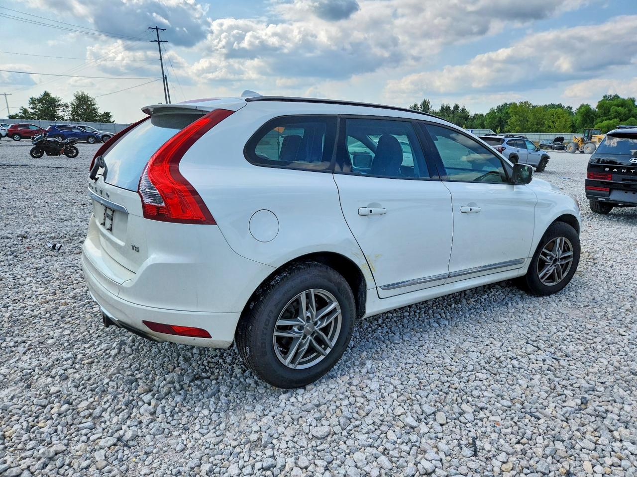 2015 VOLVO XC60 T5 — снимка 3