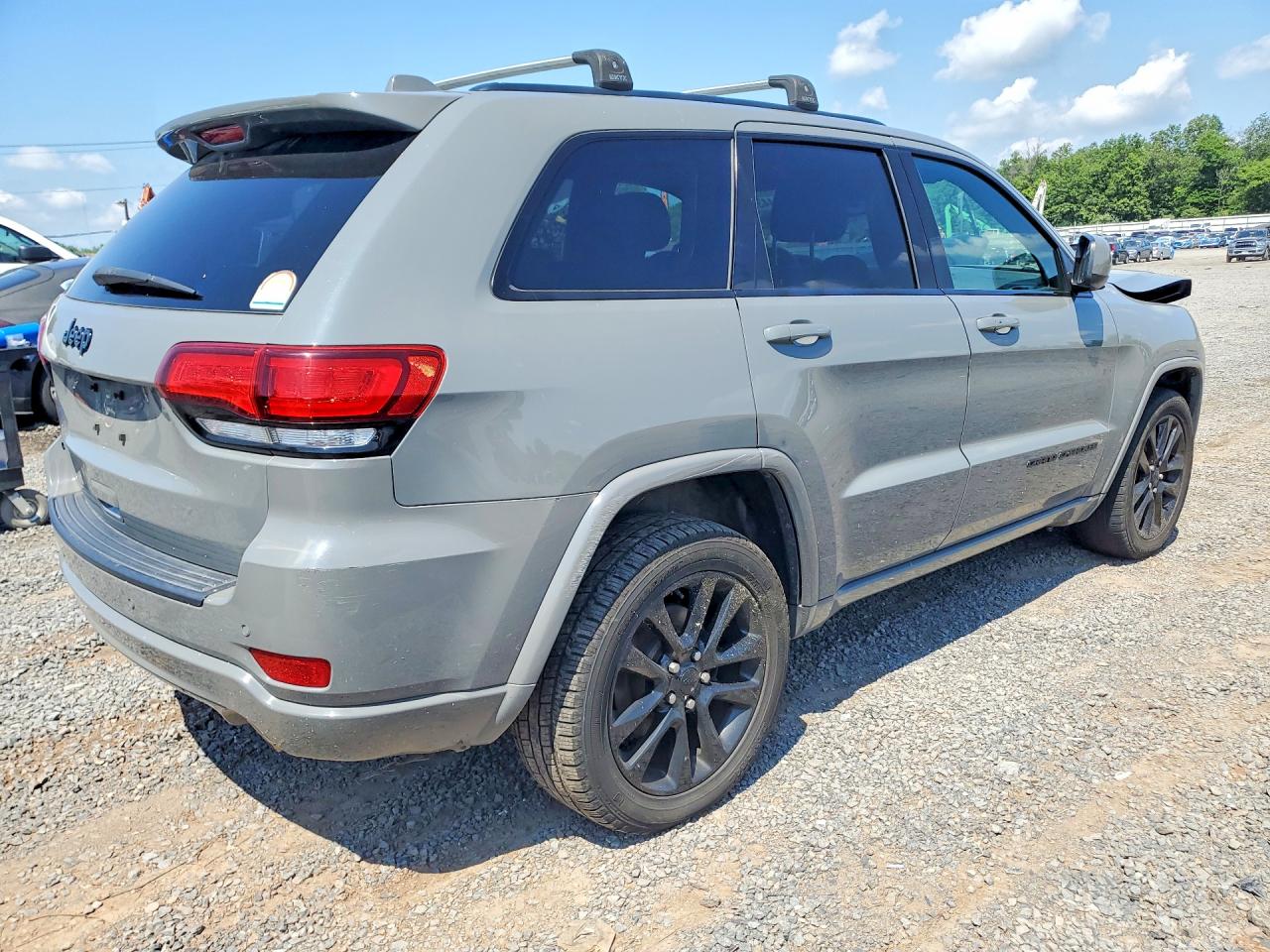 2019 JEEP GRAND CHEROKEE LAREDO — снимка 3