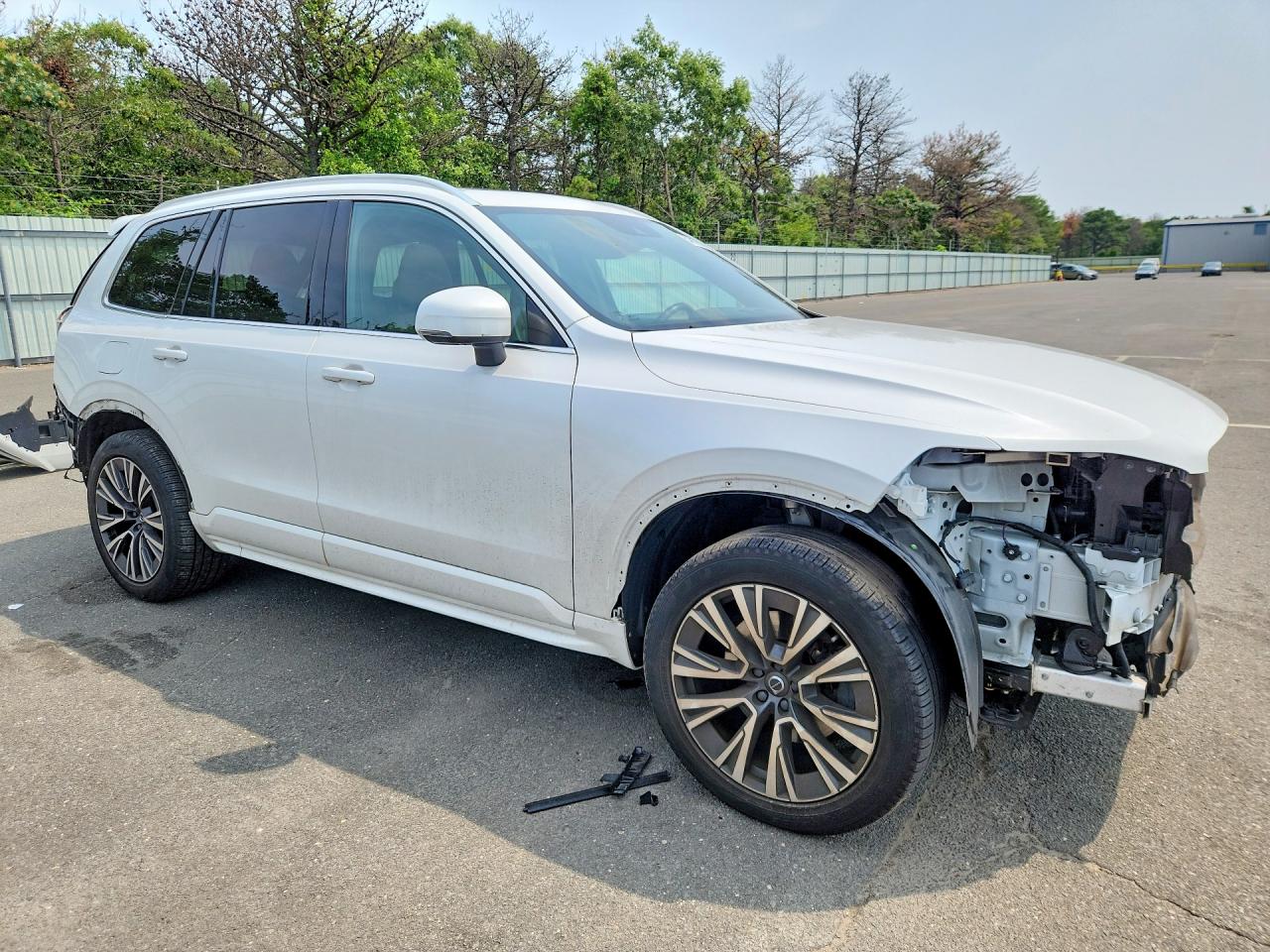 2021 VOLVO XC90 T6 MOMENTUM — снимка 4