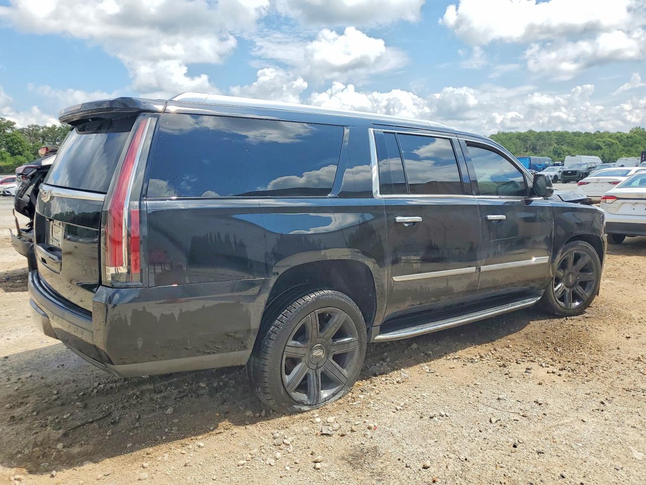 2018 CADILLAC ESCALADE ESV PREMIUM LUXURY — снимка 3