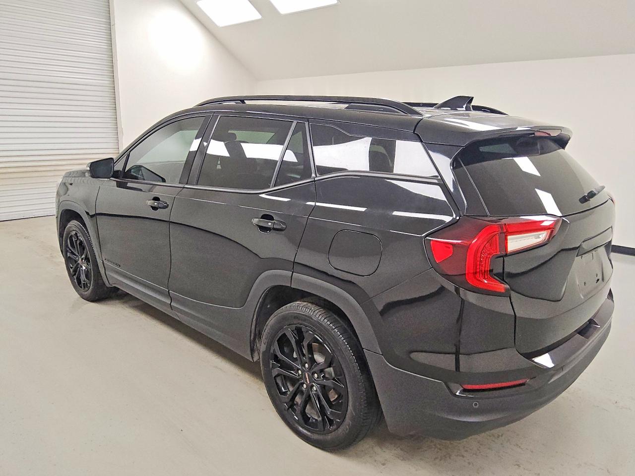 2022 GMC TERRAIN SLT — снимка 2