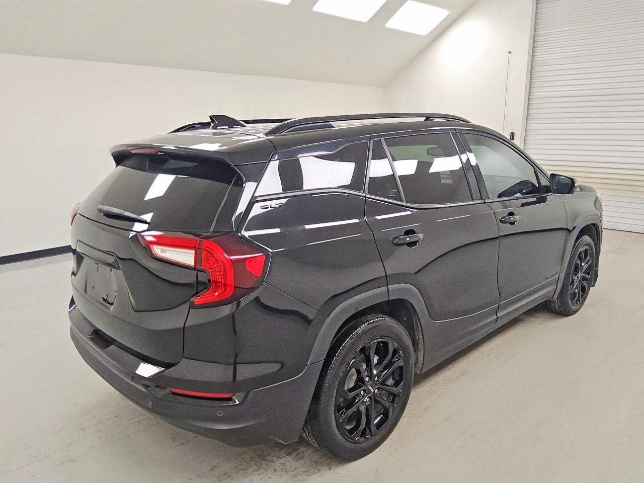 2022 GMC TERRAIN SLT — снимка 3
