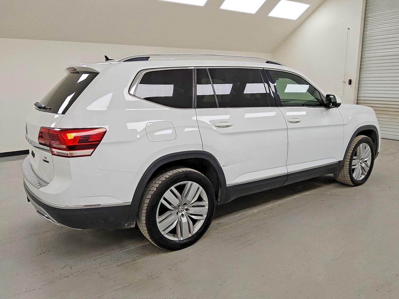 2018 VOLKSWAGEN ATLAS SEL PREMIUM — снимка 3
