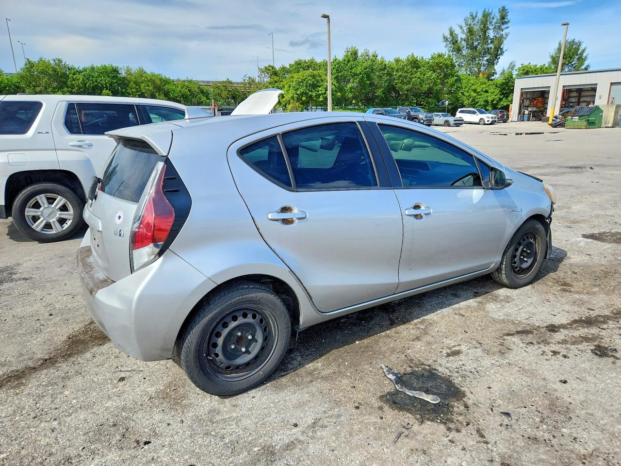 2016 TOYOTA PRIUS C ONE — снимка 3