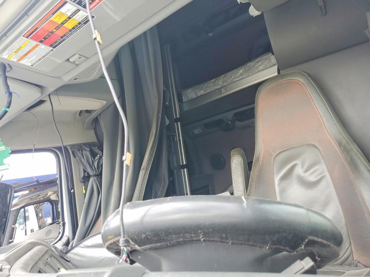 2019 VOLVO VNL — снимка 5
