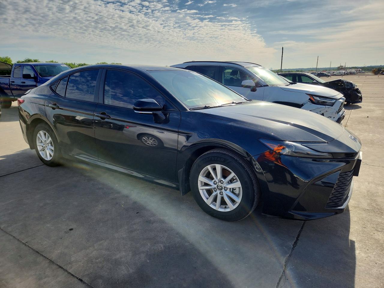 2025 TOYOTA CAMRY LE — снимка 4