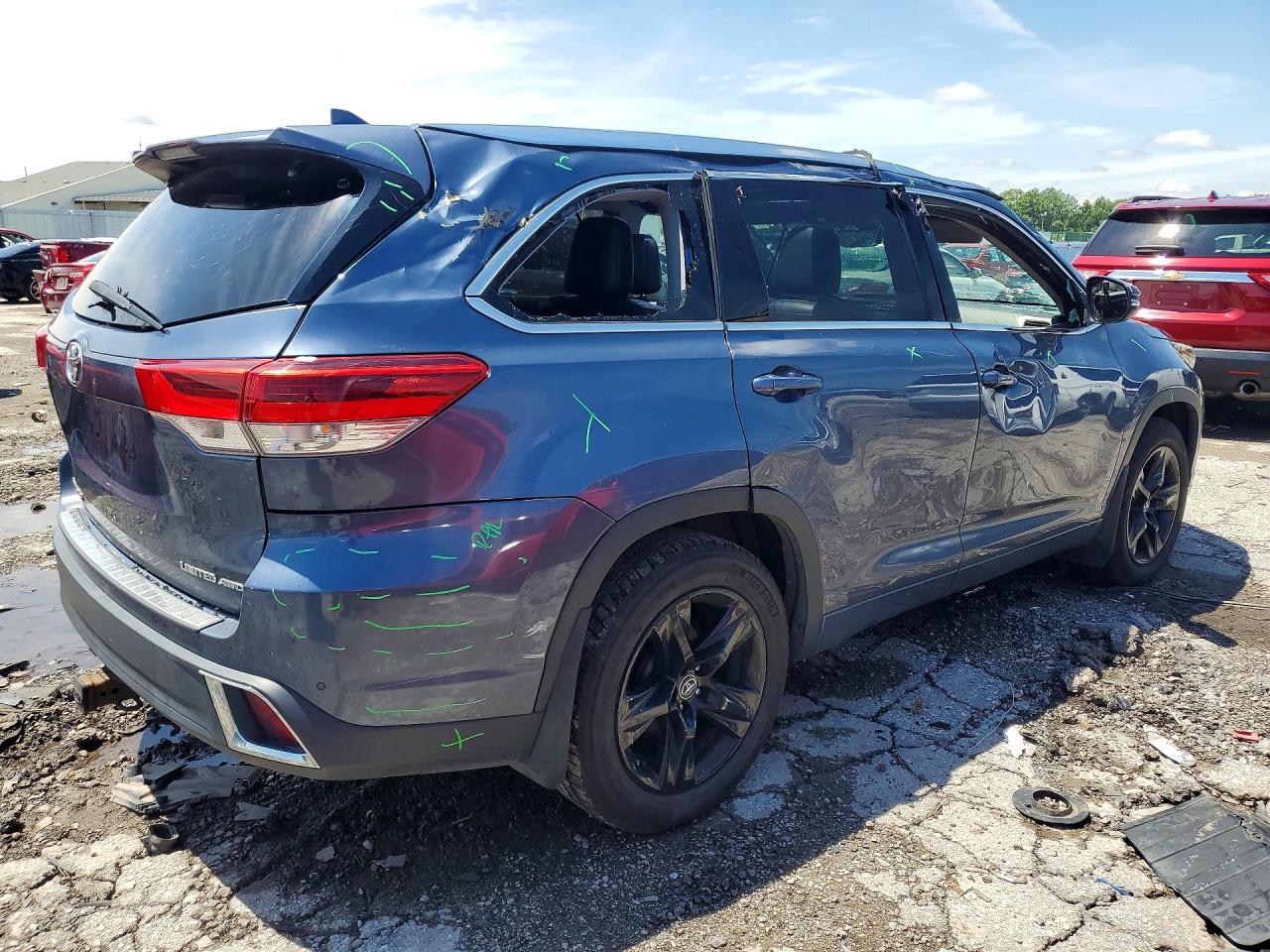2018 TOYOTA HIGHLANDER LIMITED — снимка 3