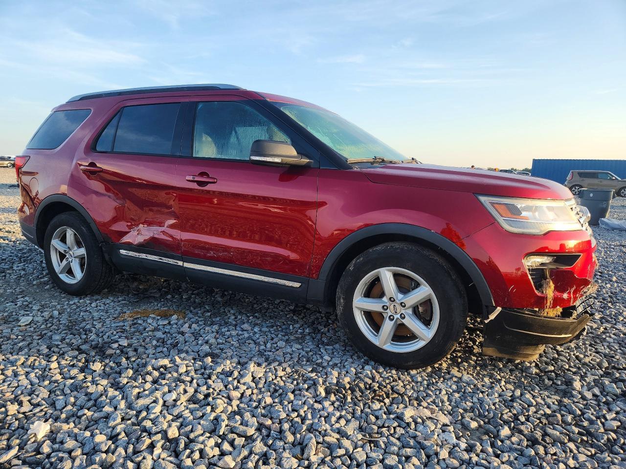 2019 FORD EXPLORER XLT — снимка 4