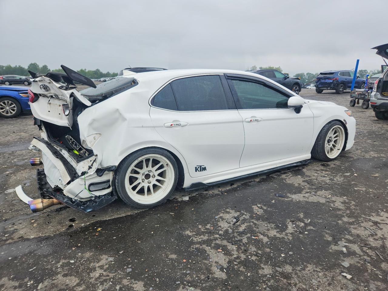 2019 TOYOTA CAMRY SE — снимка 3