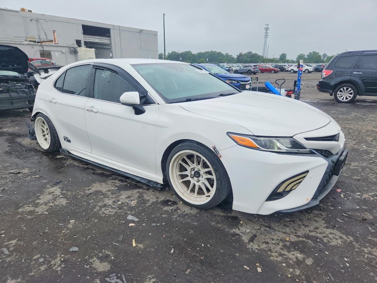 2019 TOYOTA CAMRY SE — снимка 4
