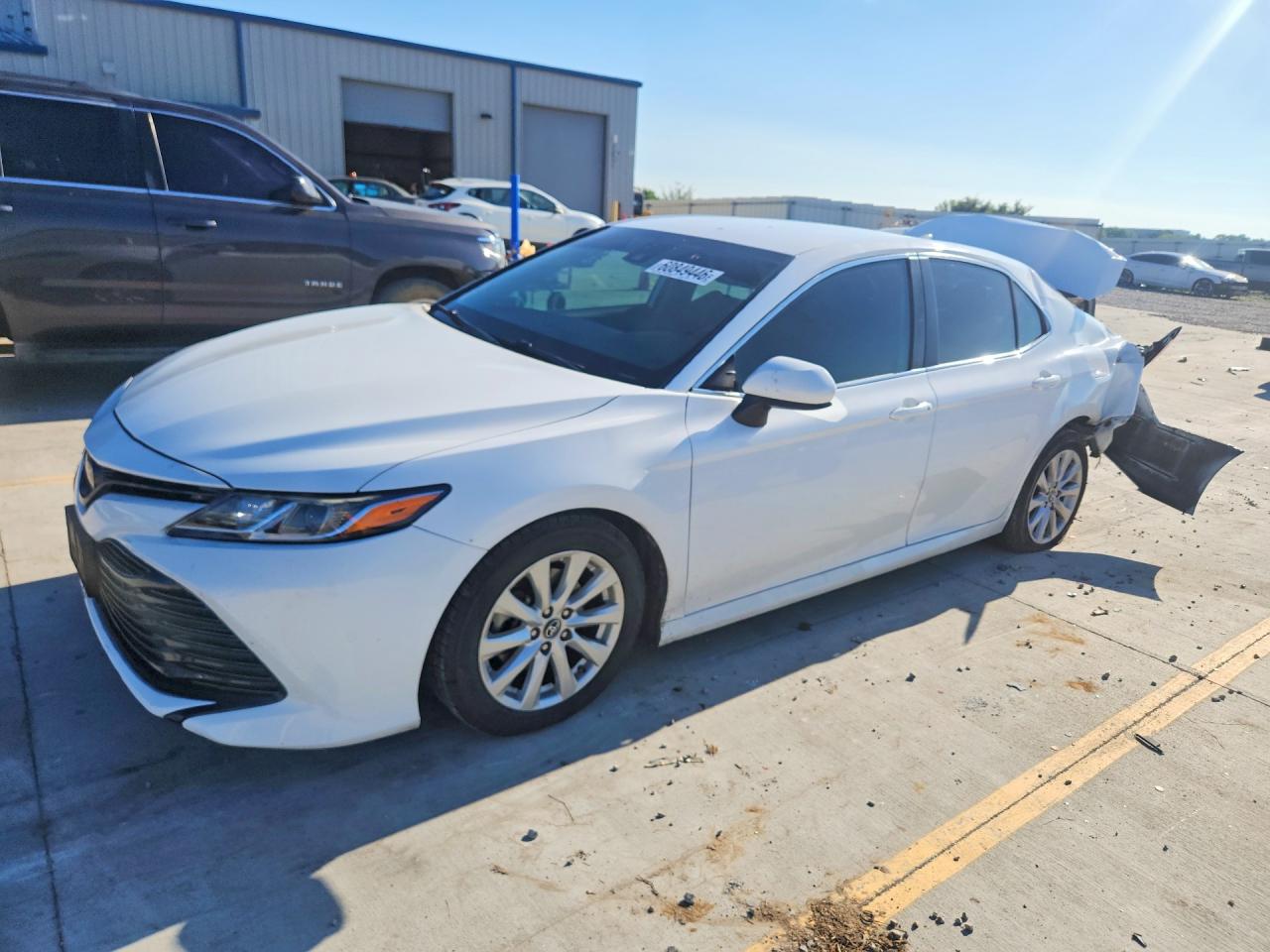 2019 TOYOTA CAMRY LE