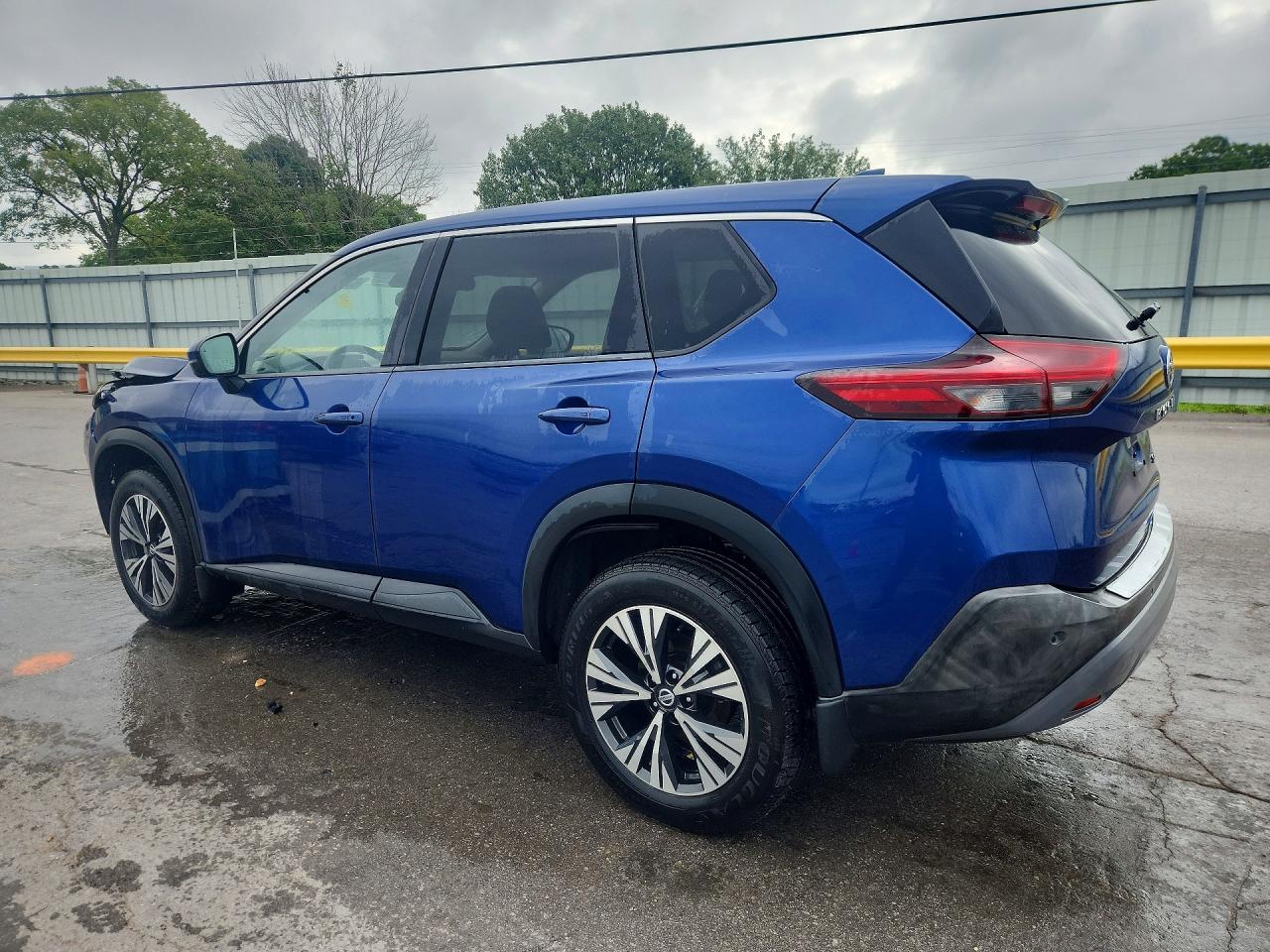 2021 NISSAN ROGUE SV — снимка 2