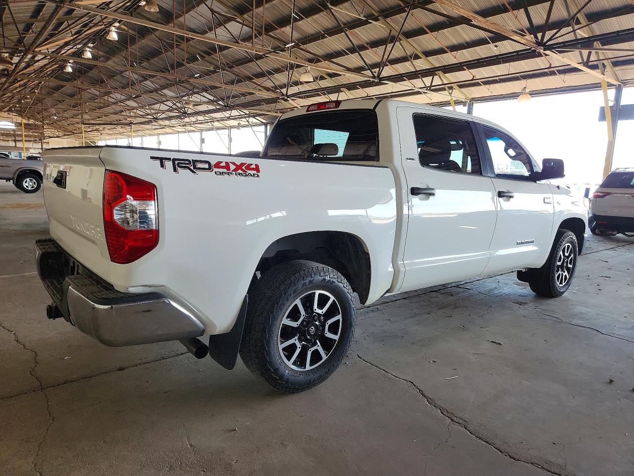 2015 TOYOTA TUNDRA SR5 — снимка 3