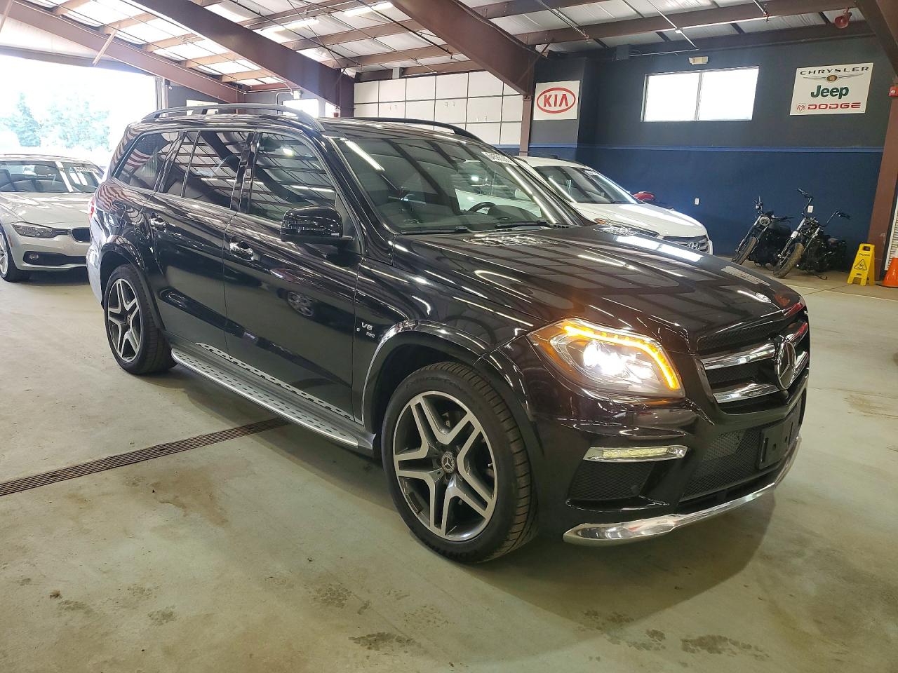 2015 MERCEDES-BENZ GL 550 4MATIC — снимка 4