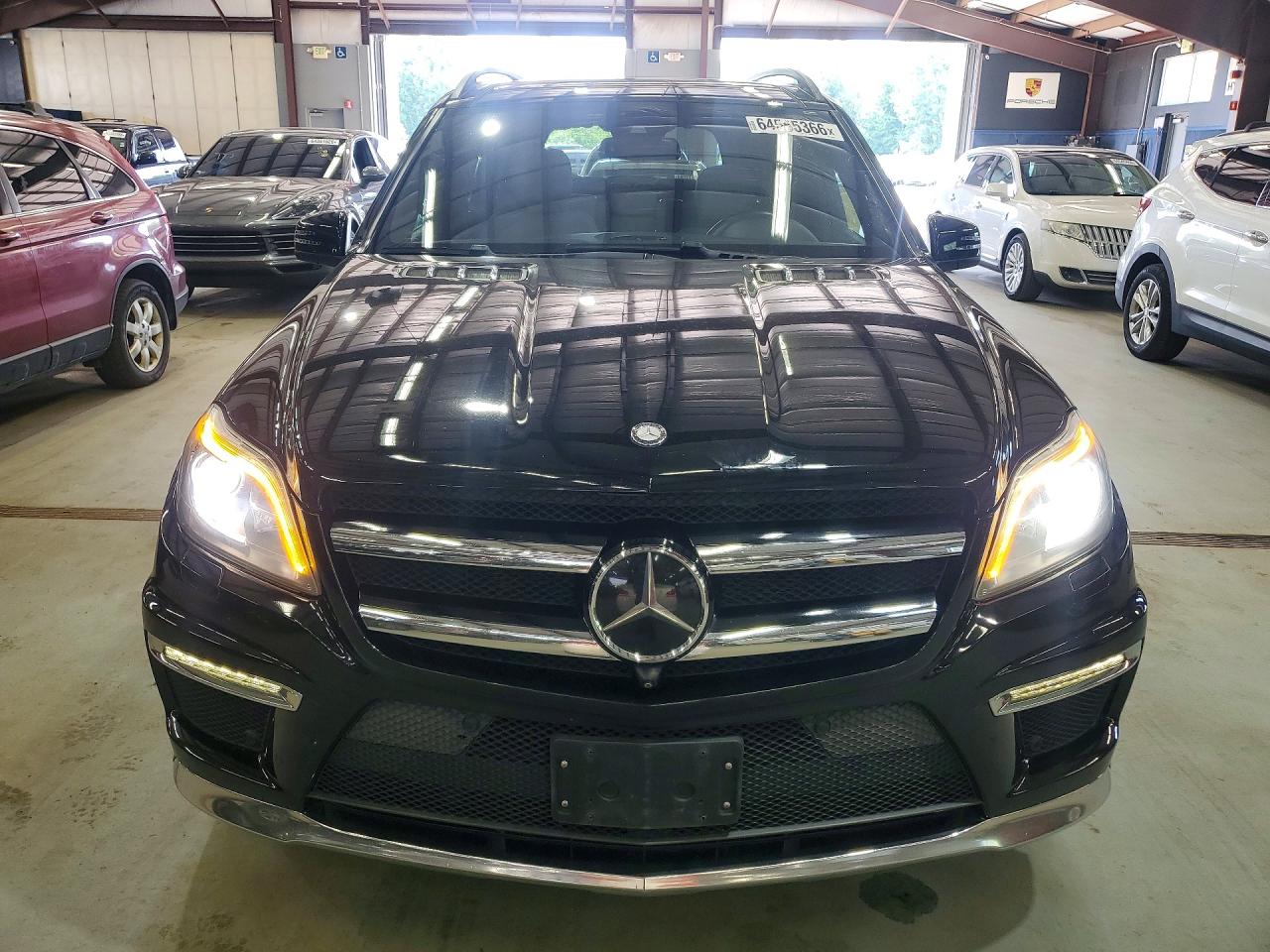 2015 MERCEDES-BENZ GL 550 4MATIC — снимка 5