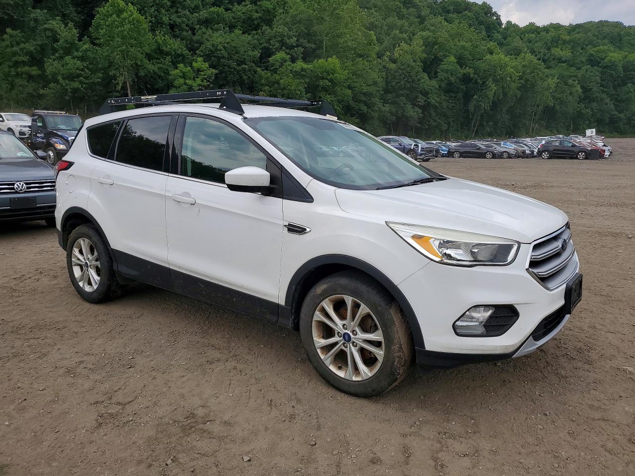 2017 FORD ESCAPE SE — снимка 4