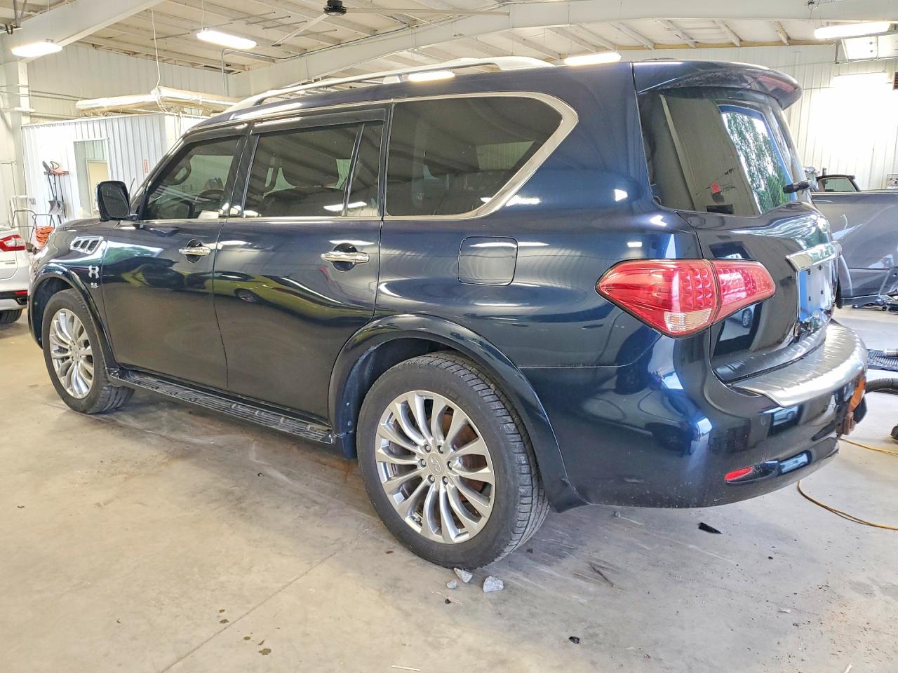 2015 INFINITI QX80 BASE — снимка 2
