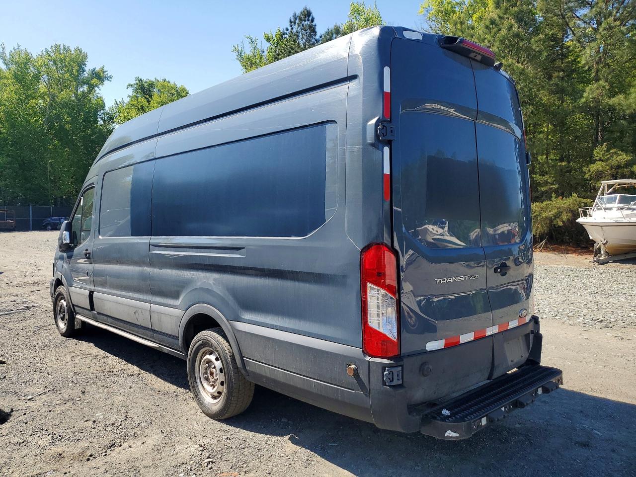 2020 FORD TRANSIT T-250 — снимка 2