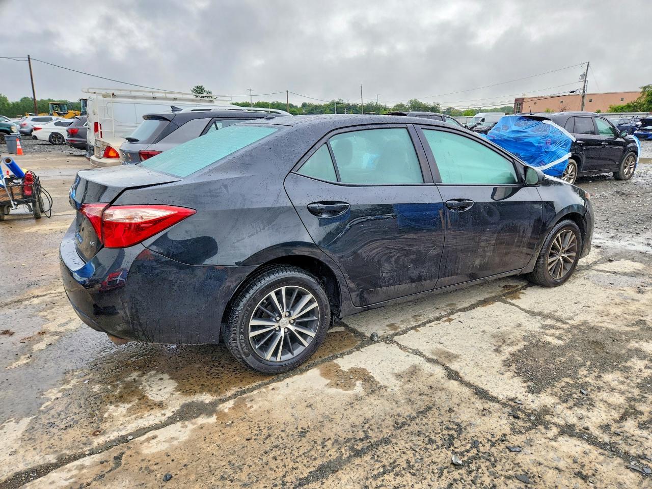 2017 TOYOTA COROLLA LE — снимка 3