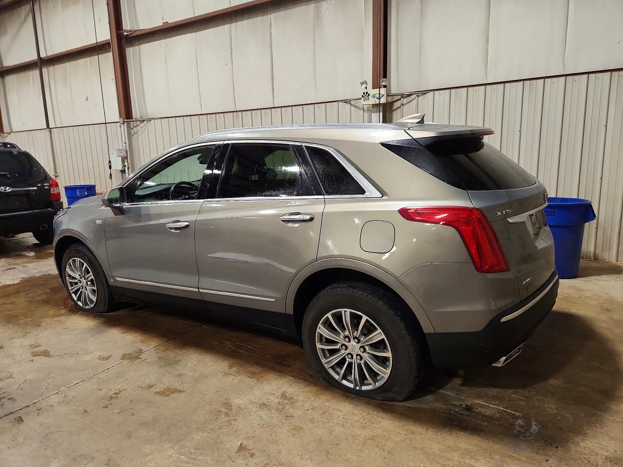 2019 CADILLAC XT5 LUXURY — снимка 2
