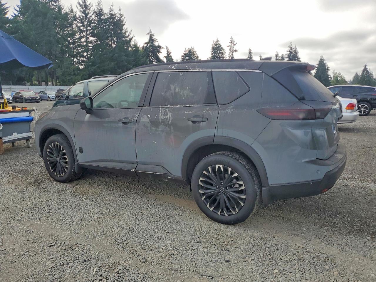 2026 NISSAN ROGUE DARK ARMOR — снимка 2