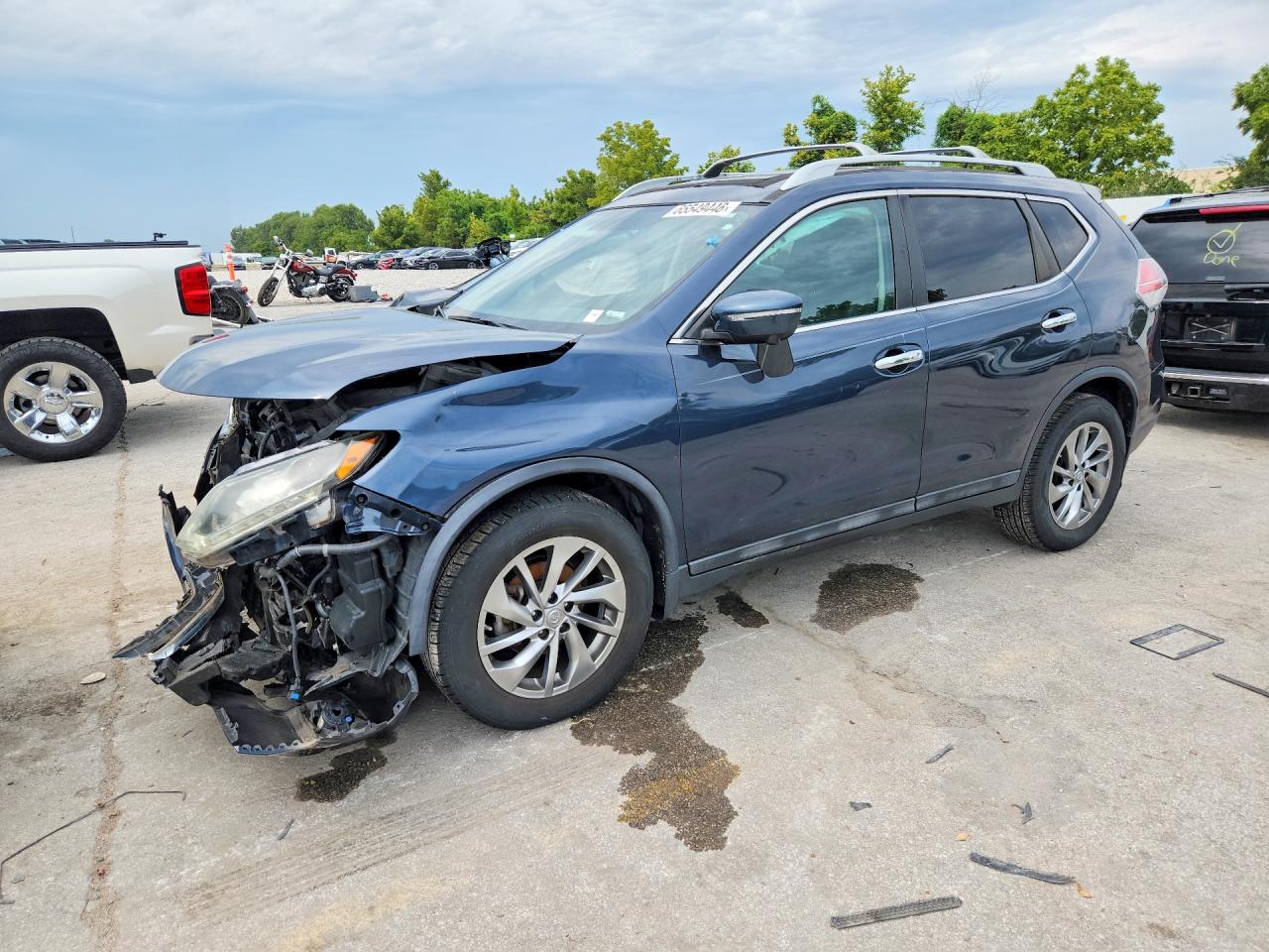 2015 NISSAN ROGUE SL