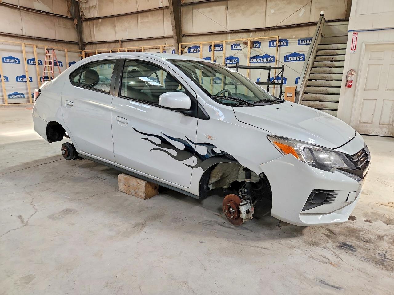 2024 MITSUBISHI MIRAGE G4 ES — снимка 4