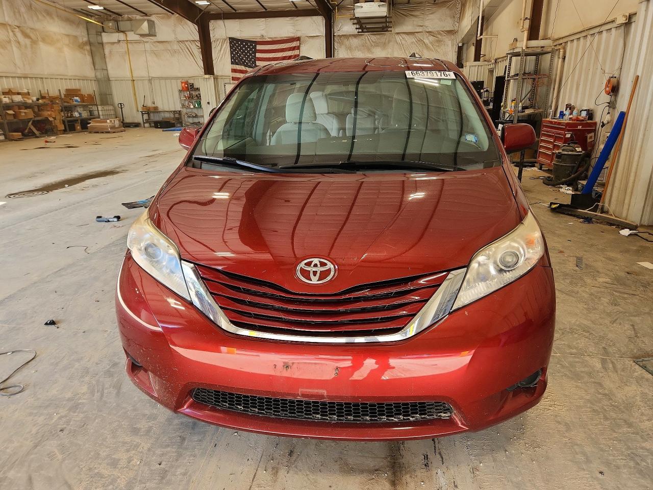 2016 TOYOTA SIENNA LE — снимка 5