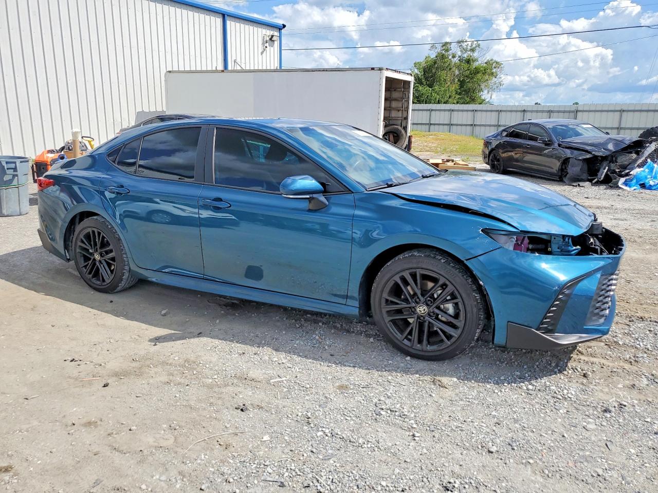 2025 TOYOTA CAMRY SE — снимка 4