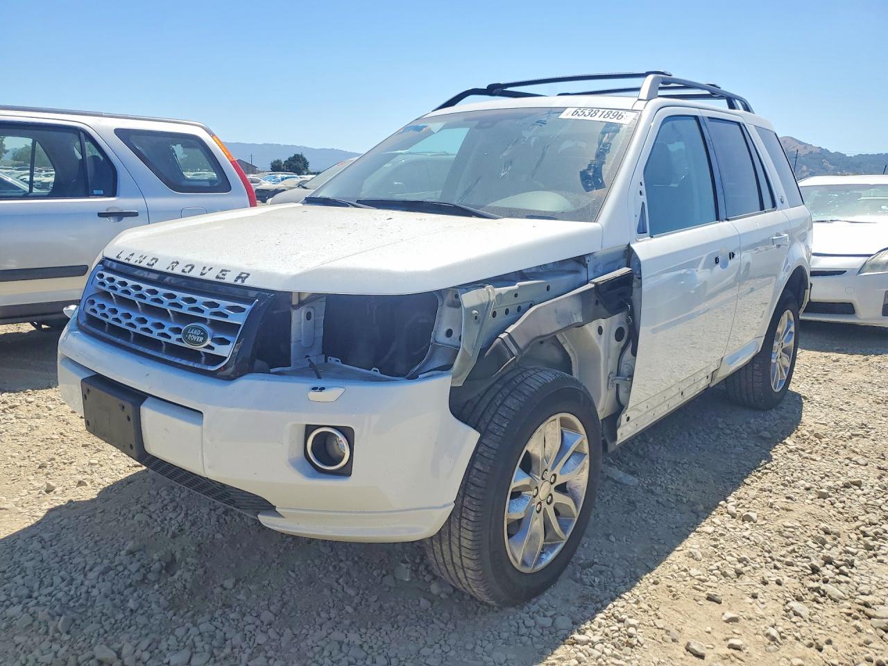2015 LAND ROVER LR2 BASE/HSE