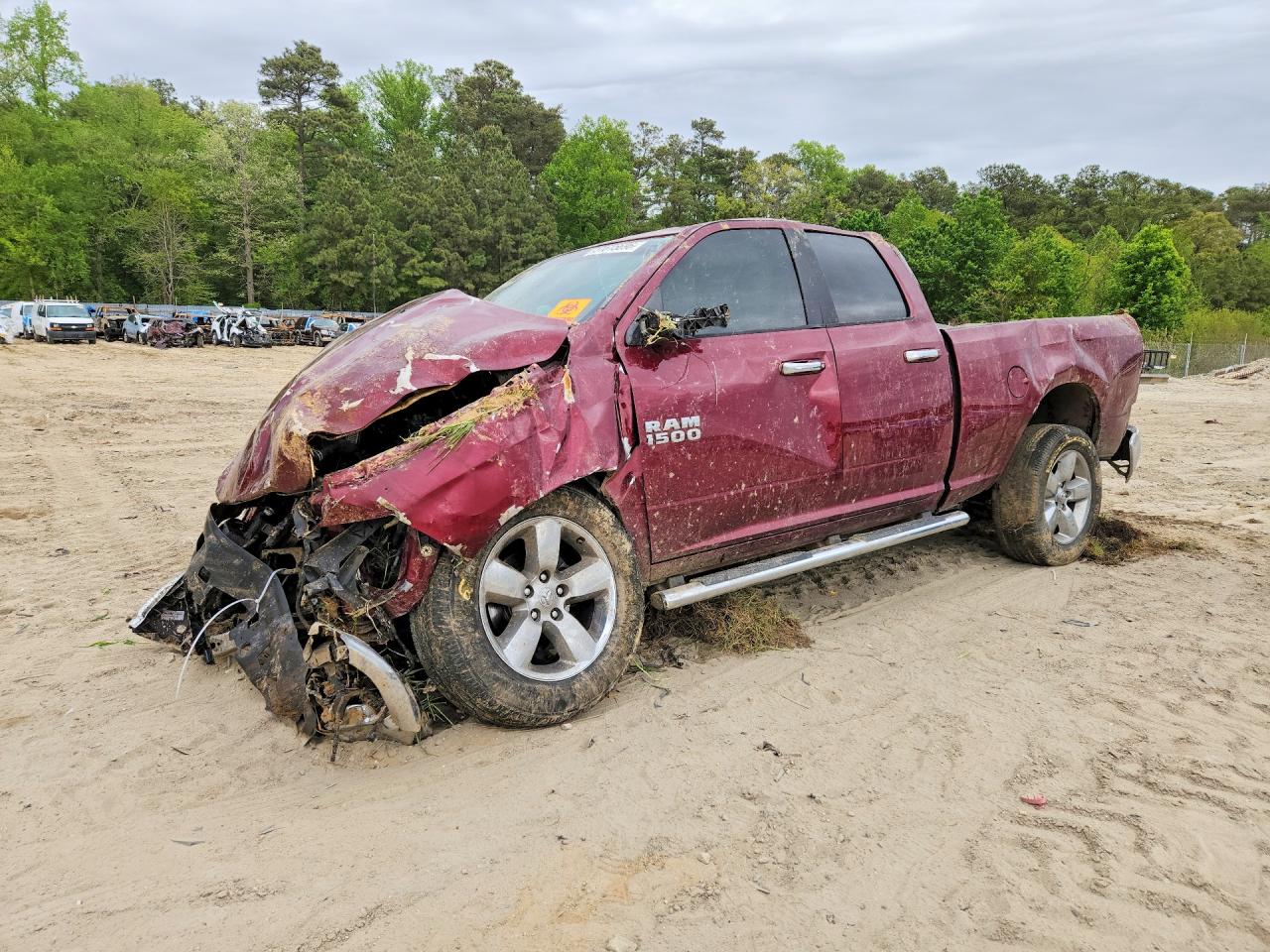 2017 RAM 1500 SLT