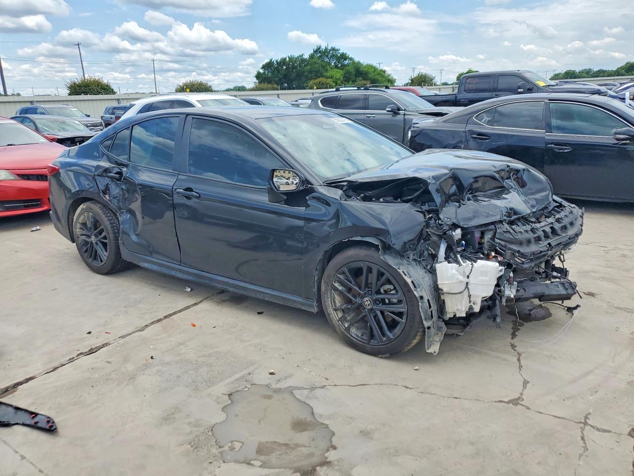 2025 TOYOTA CAMRY SE — снимка 4