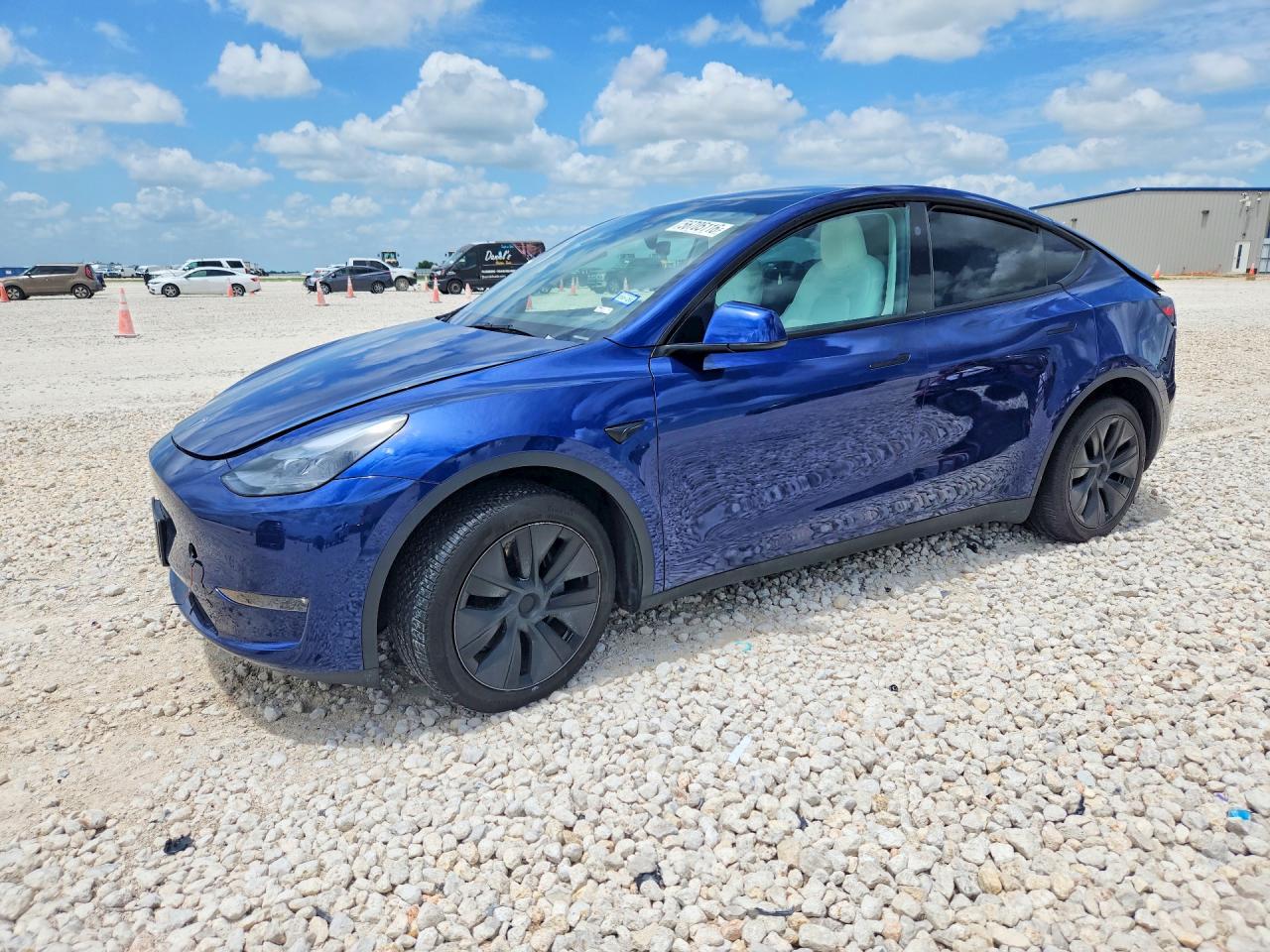 2024 TESLA MODEL Y