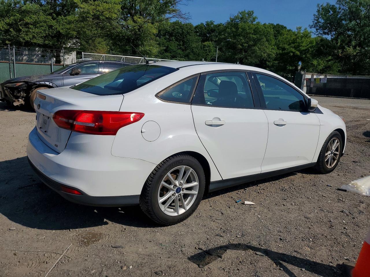 2017 FORD FOCUS SE — снимка 3