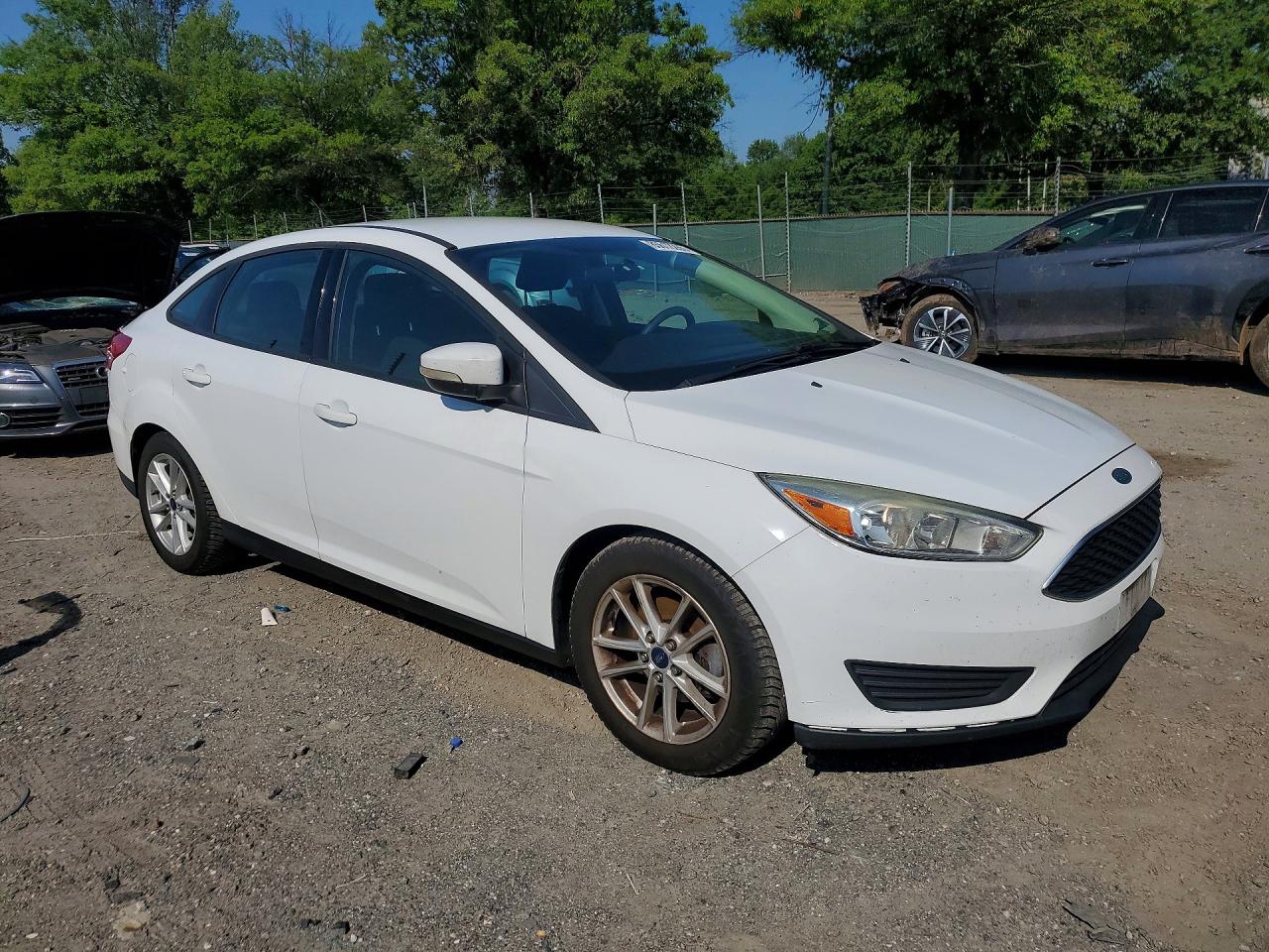 2017 FORD FOCUS SE — снимка 4