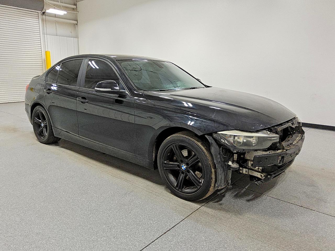 2014 BMW 320 I — снимка 4