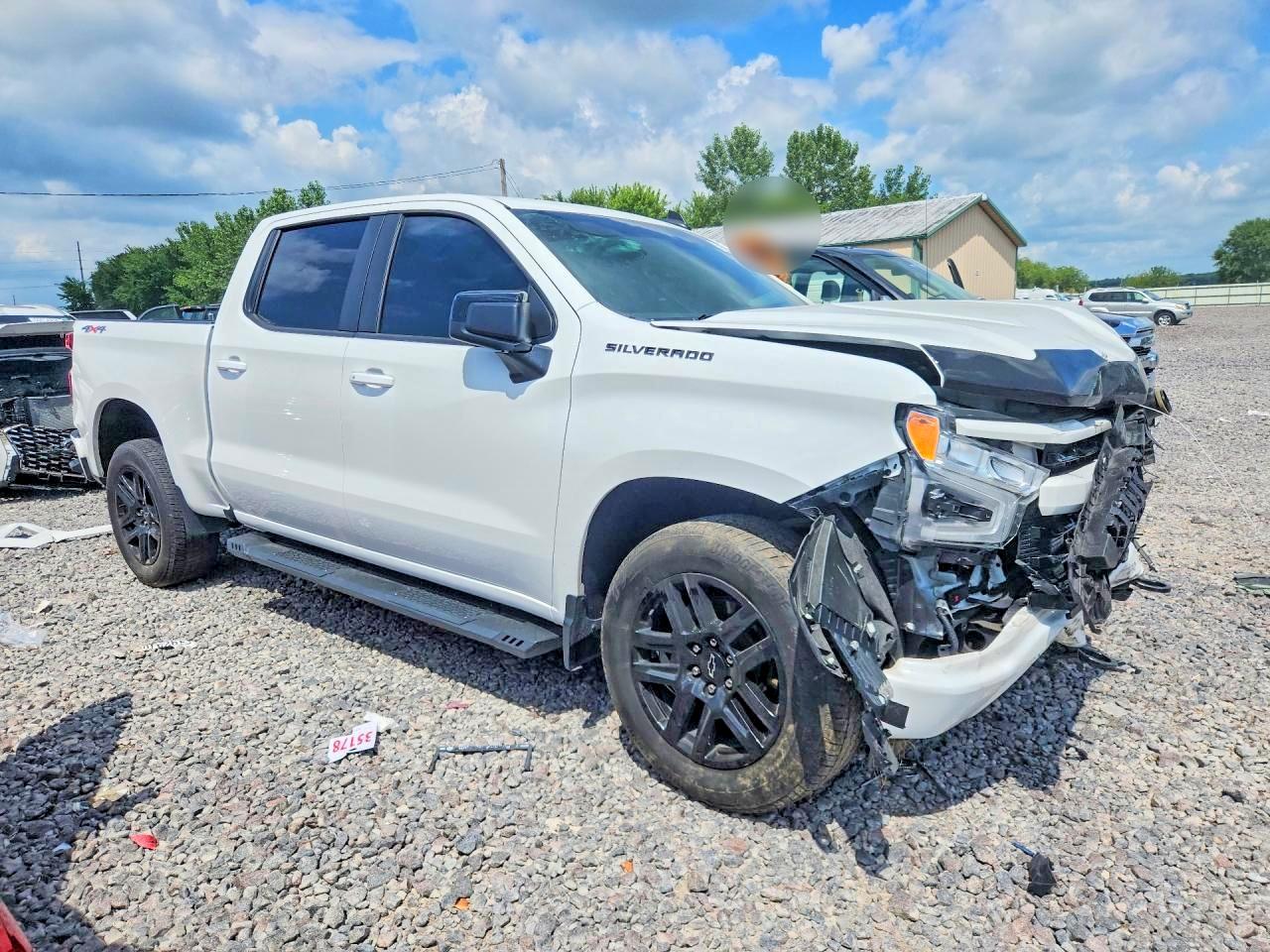 2023 CHEVROLET SILVERADO K1500 RST — снимка 4