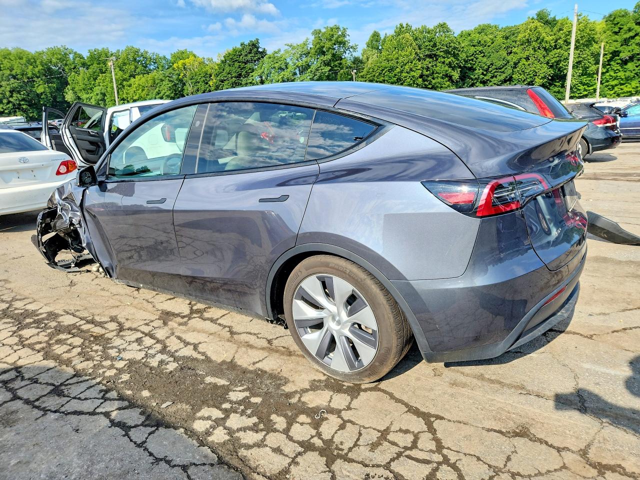 2023 TESLA MODEL Y — снимка 2