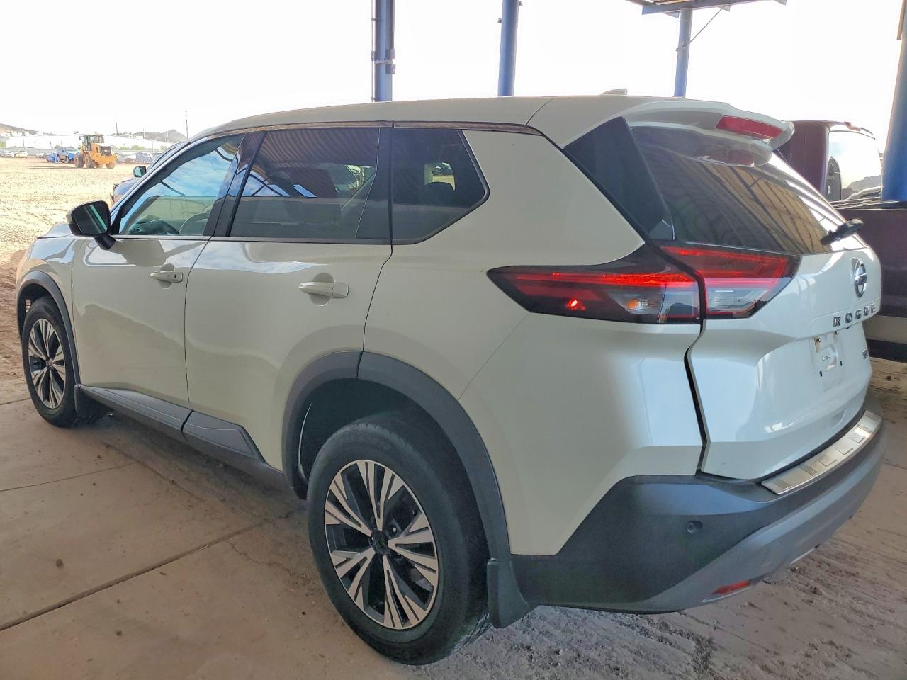 2021 NISSAN ROGUE SV — снимка 2