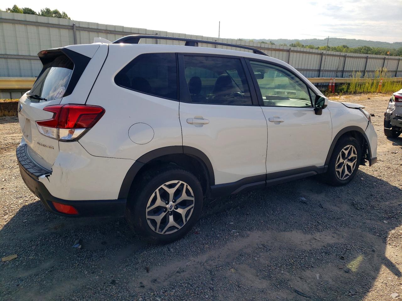 2019 SUBARU FORESTER PREMIUM — снимка 3