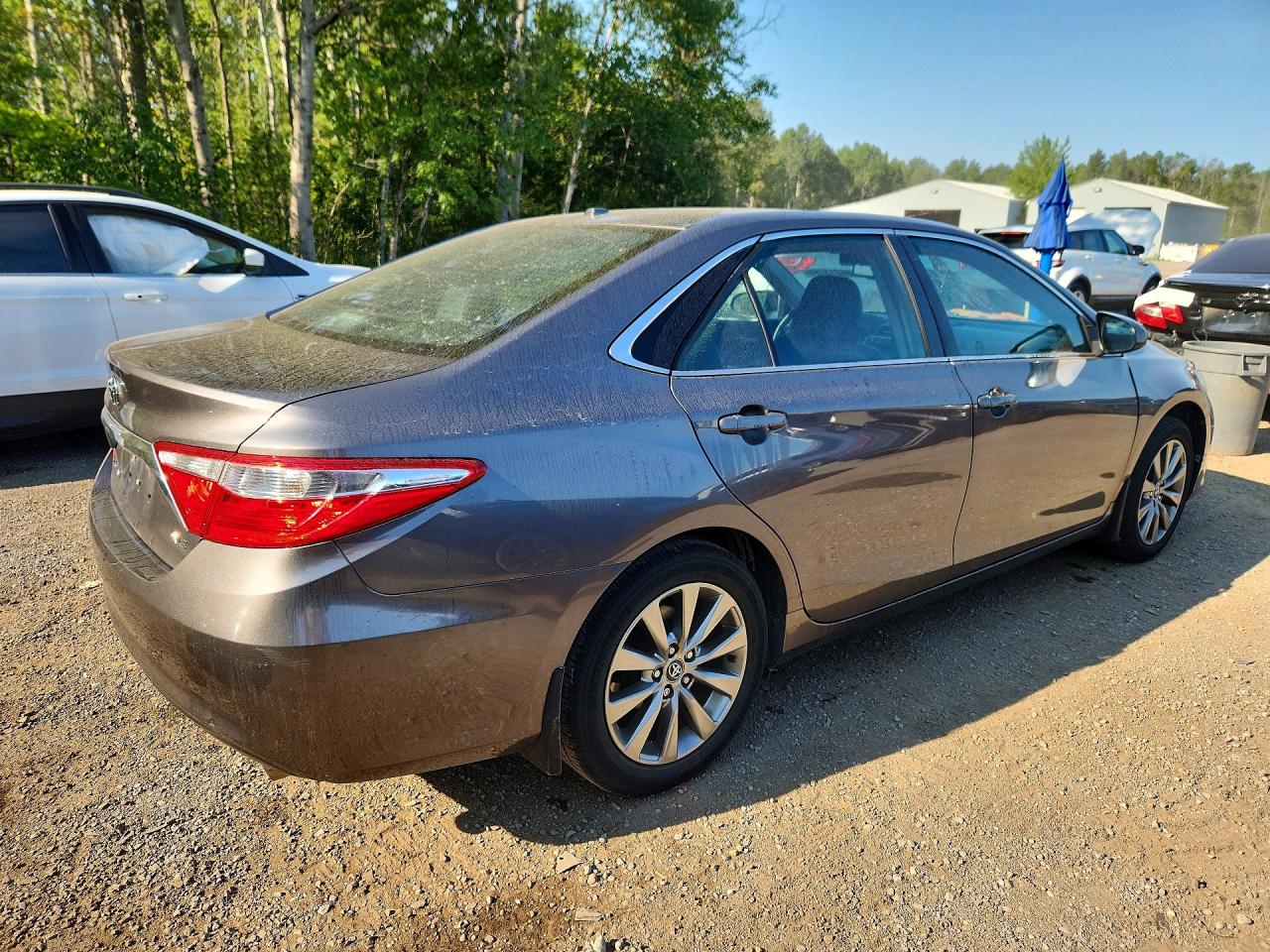 2016 TOYOTA CAMRY LE — снимка 3