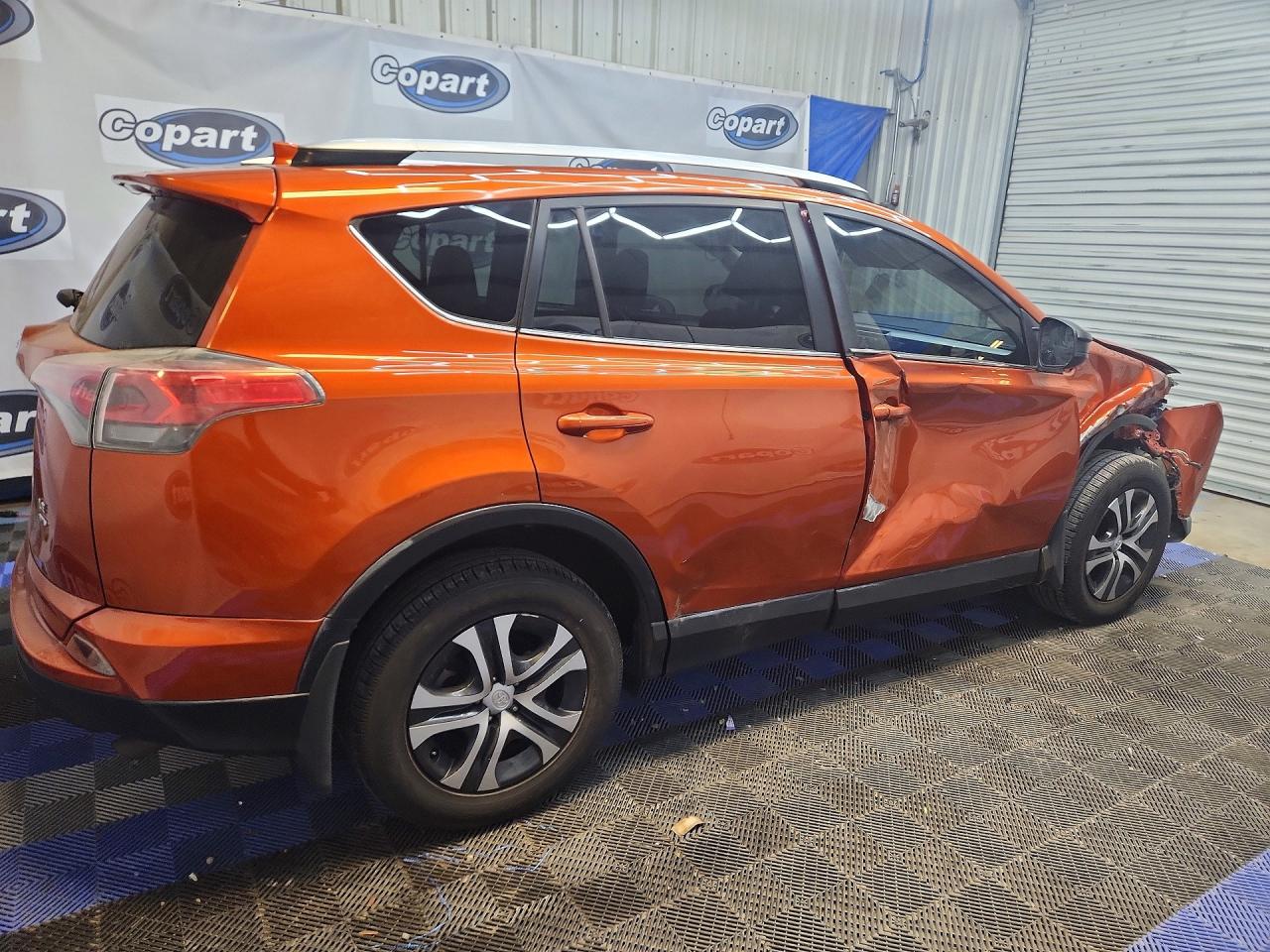 2016 TOYOTA RAV4 LE — снимка 3