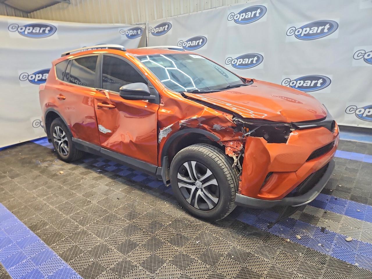 2016 TOYOTA RAV4 LE — снимка 4