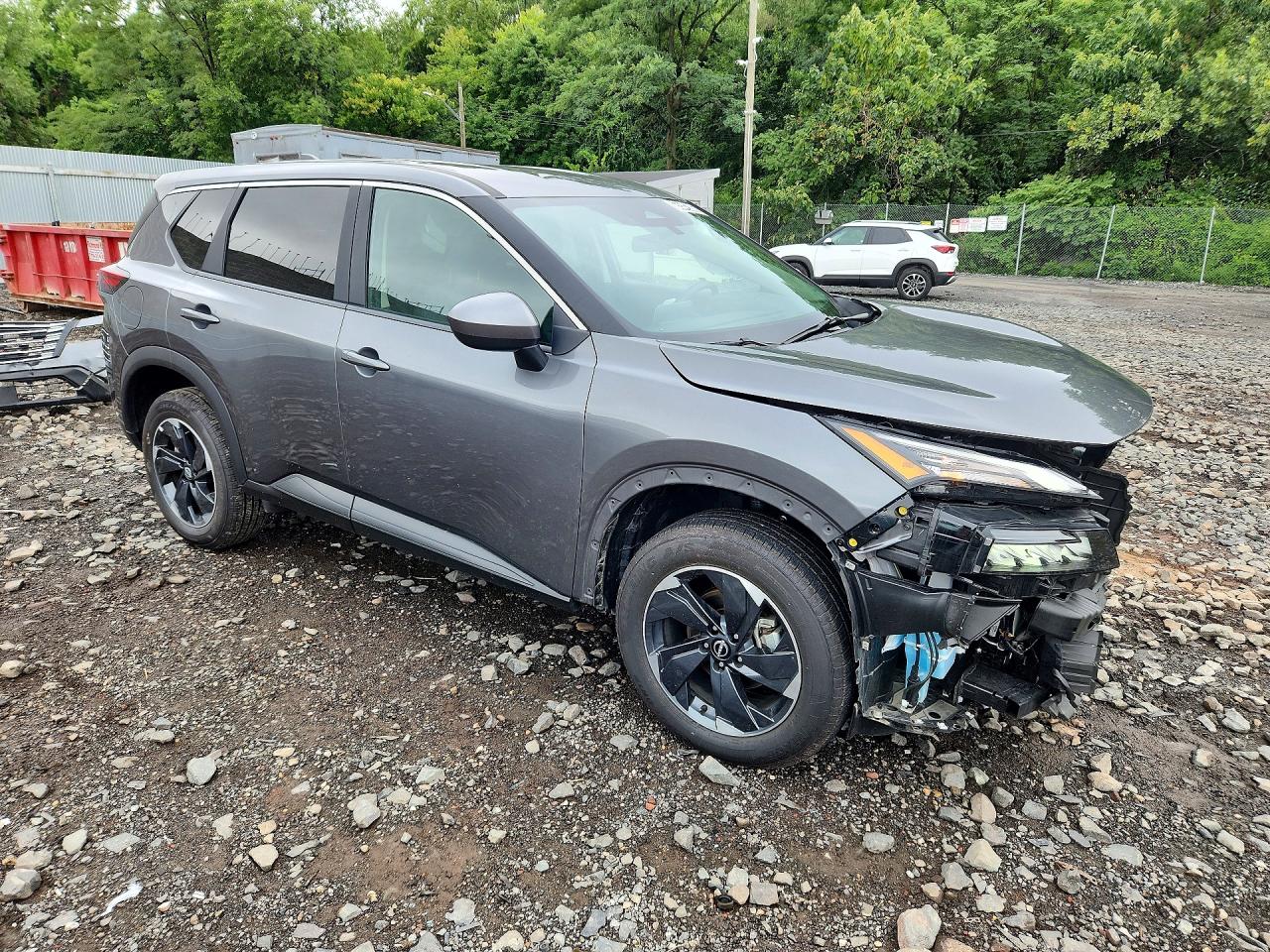 2026 NISSAN ROGUE SV — снимка 4