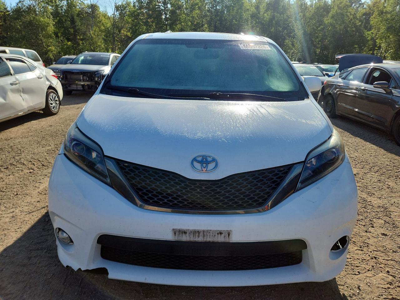 2017 TOYOTA SIENNA SE — снимка 5