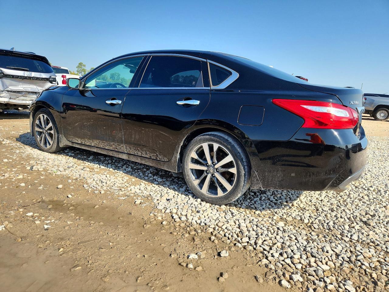 2016 NISSAN ALTIMA 2.5 SR — снимка 2