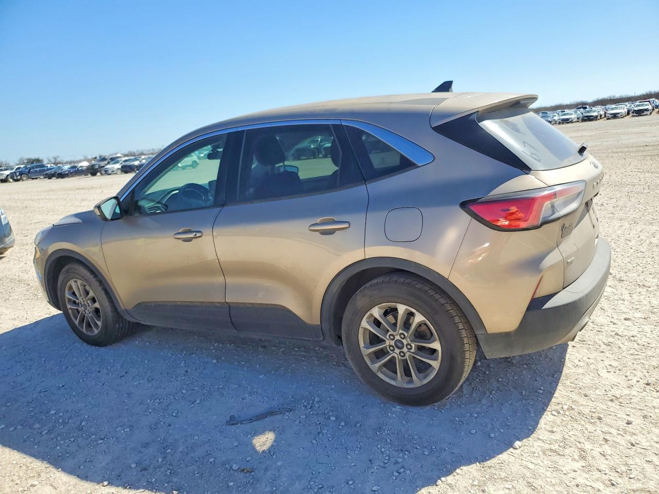 2021 FORD ESCAPE SE — снимка 2