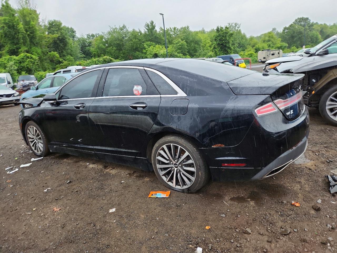 2017 LINCOLN MKZ PREMIERE — снимка 2