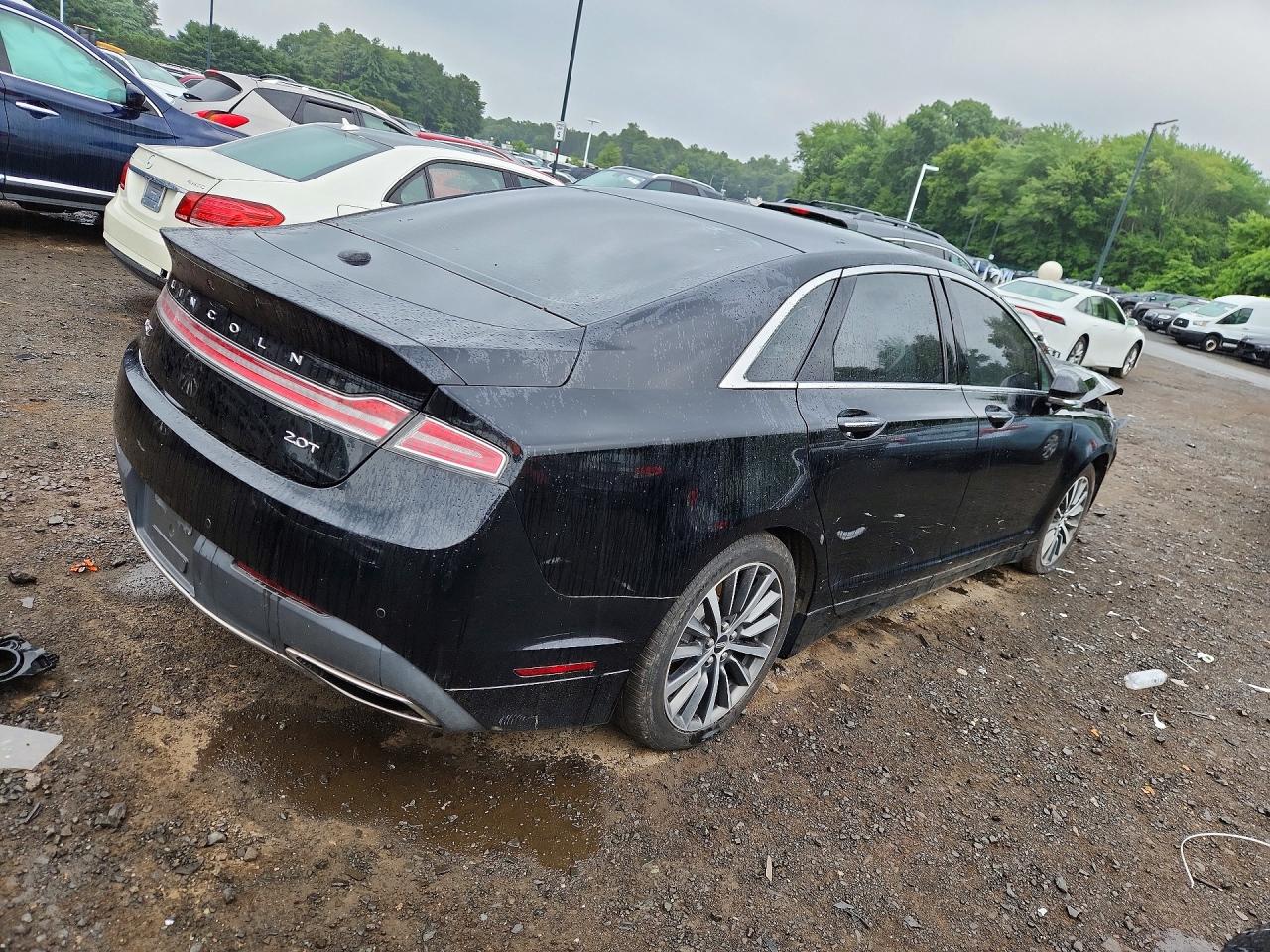 2017 LINCOLN MKZ PREMIERE — снимка 3